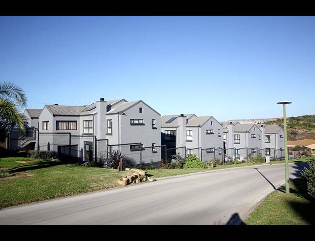2 BEDROOM APARTMENT FOR SALE IN ISLAND VIEW